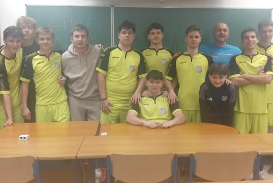 Szombaton az U-19-es és az U-17-es futsal fordulót Csongrádon rendezték……