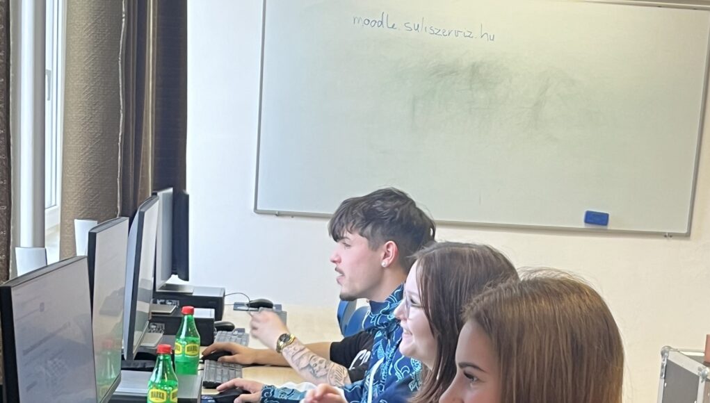 A HSZC Sz̳e̳n̳t̳e̳s̳i̳ Zs̳o̳l̳d̳o̳s̳ Fe̳r̳e̳n̳c̳ Te̳c̳h̳n̳i̳k̳u̳m̳ h̳ír̳e̳i̳…