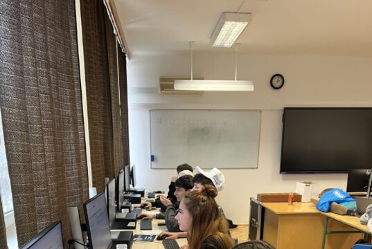 A HSZC Sz̳e̳n̳t̳e̳s̳i̳ Zs̳o̳l̳d̳o̳s̳ Fe̳r̳e̳n̳c̳ Te̳c̳h̳n̳i̳k̳u̳m̳ h̳ír̳e̳i̳…