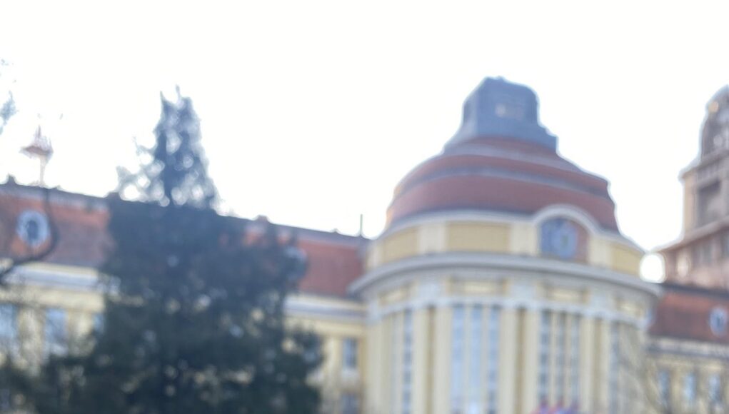 A HSZC Sz̳e̳n̳t̳e̳s̳i̳ Zs̳o̳l̳d̳o̳s̳ Fe̳r̳e̳n̳c̳ Te̳c̳h̳n̳i̳k̳u̳m̳ h̳ír̳e̳i̳…