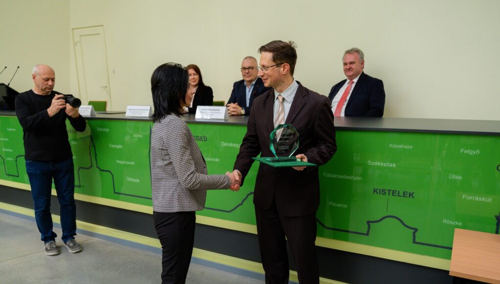 A HSZC Sz̳e̳n̳t̳e̳s̳i̳ Zs̳o̳l̳d̳o̳s̳ Fe̳r̳e̳n̳c̳ Te̳c̳h̳n̳i̳k̳u̳m̳ h̳ír̳e̳i̳…