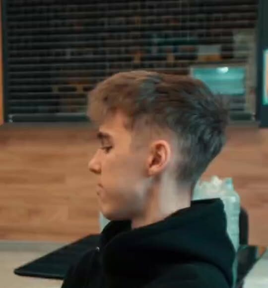 Az első házi e-sport bajnokság a Pollák gamer termében!…