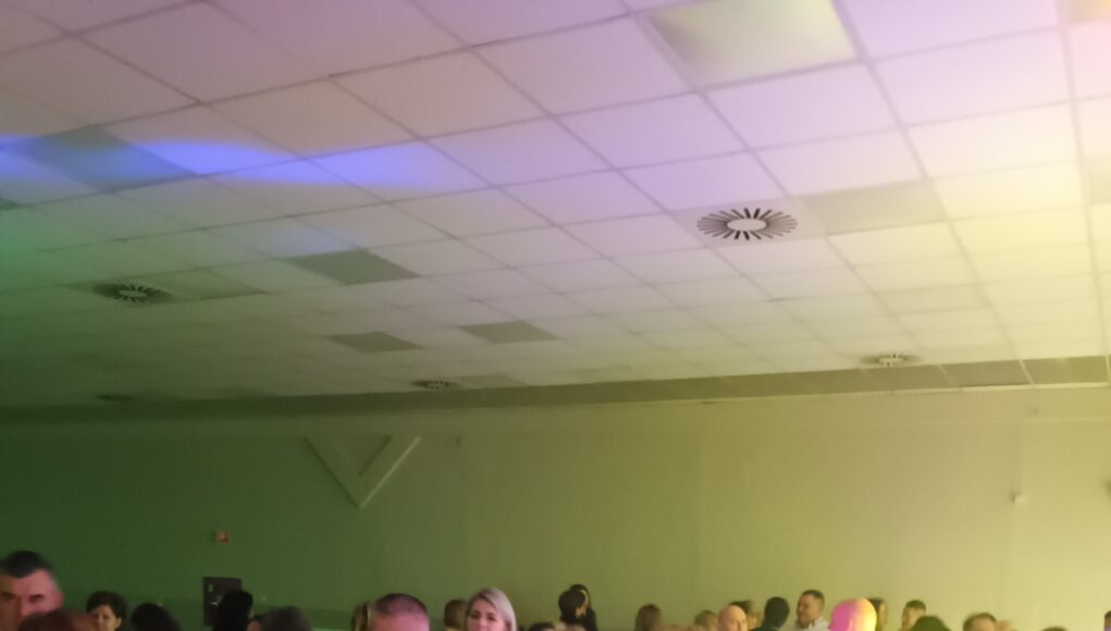 Egészségügyi dolgozók nőnapi bálja…