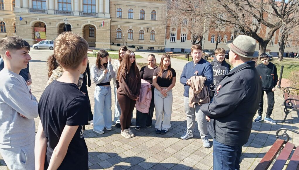 Forradalmi feladatok…