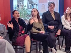 Nemzetközi bemutató a Tóth József Színházban…