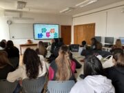 Okosan a befektetésekről – PÉNZ7 a 12.B-ben!…