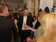 Áttörés Szentesen: Bárkányi Bence és a TISZA Párt győzelme…