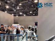 Optimus Prime, Te vagy az? :) Jenny vezényletével besurrantunk egy high-tech han…