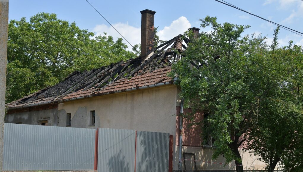 Gázpalack robbant fel egy családi házban, egy ember megsérült…