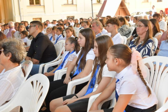 Ünnepi elismerések: Szentes kiválóságait díjazták