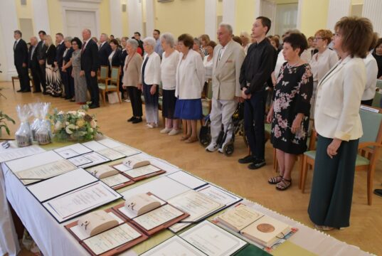 „A pedagógus a jó példával tud eredményesen tanítani”…