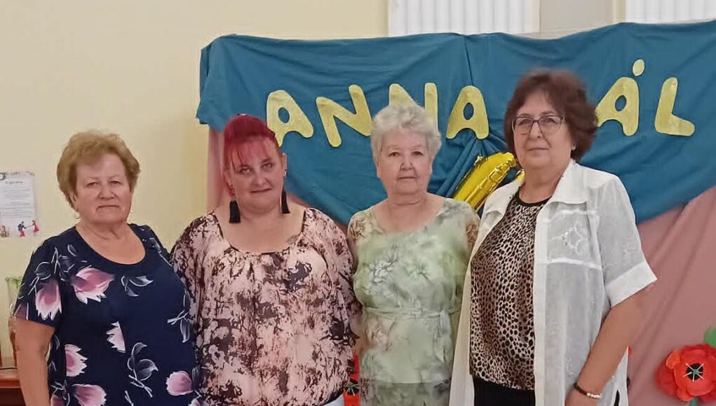 Anna-napi bálozás Szentesen…