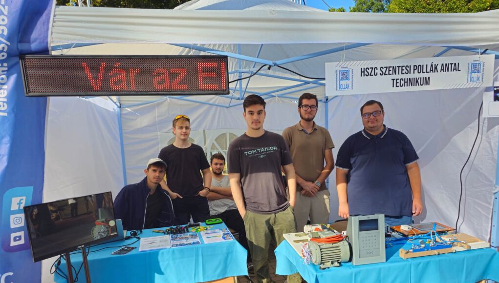 A Pollák csapata a hódmezővásárhelyi SkillFest iskolai standjánál – folytatás ok…